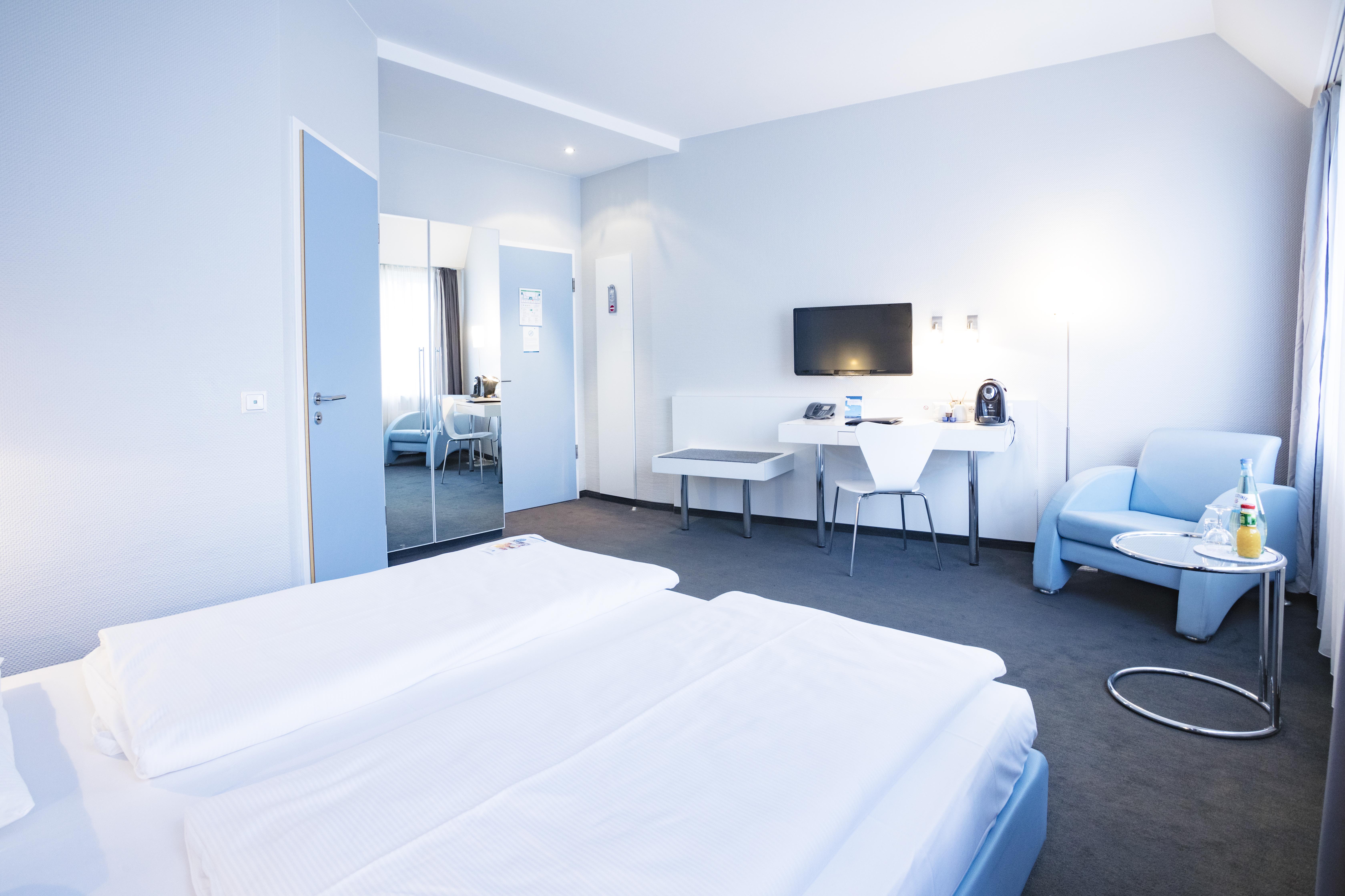 Garner Hotel Berlin - Checkpoint Charlie By Ihg מראה חיצוני תמונה