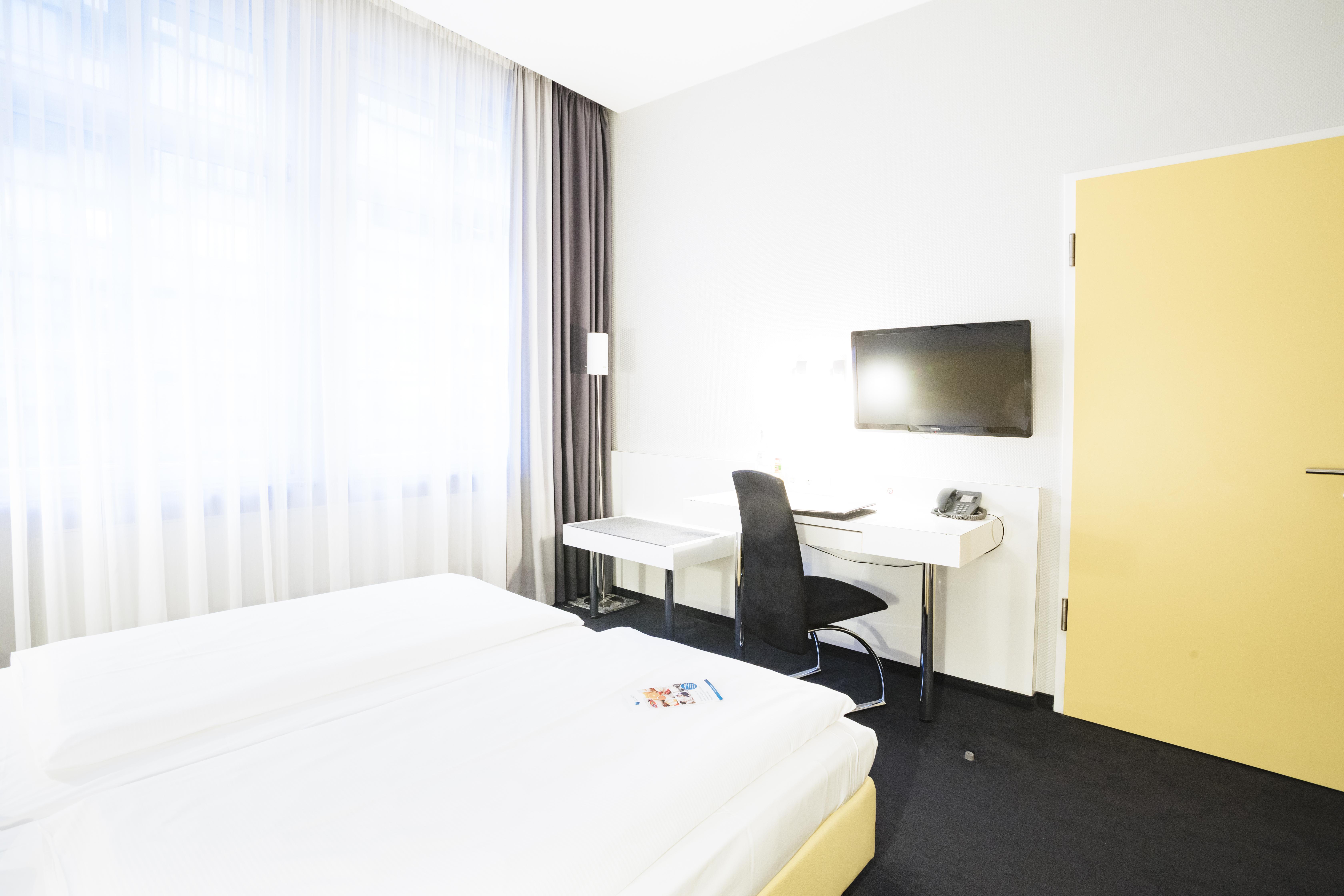 Garner Hotel Berlin - Checkpoint Charlie By Ihg מראה חיצוני תמונה