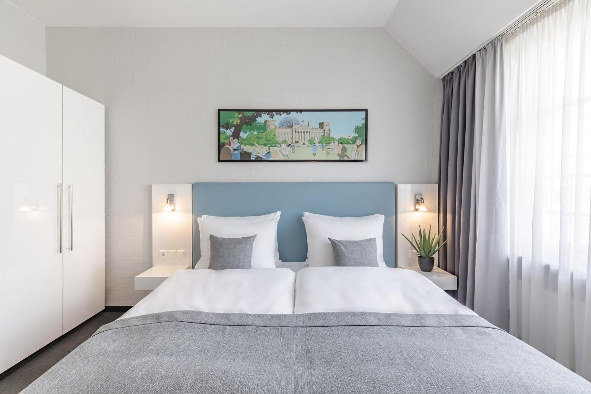 Garner Hotel Berlin - Checkpoint Charlie By Ihg מראה חיצוני תמונה